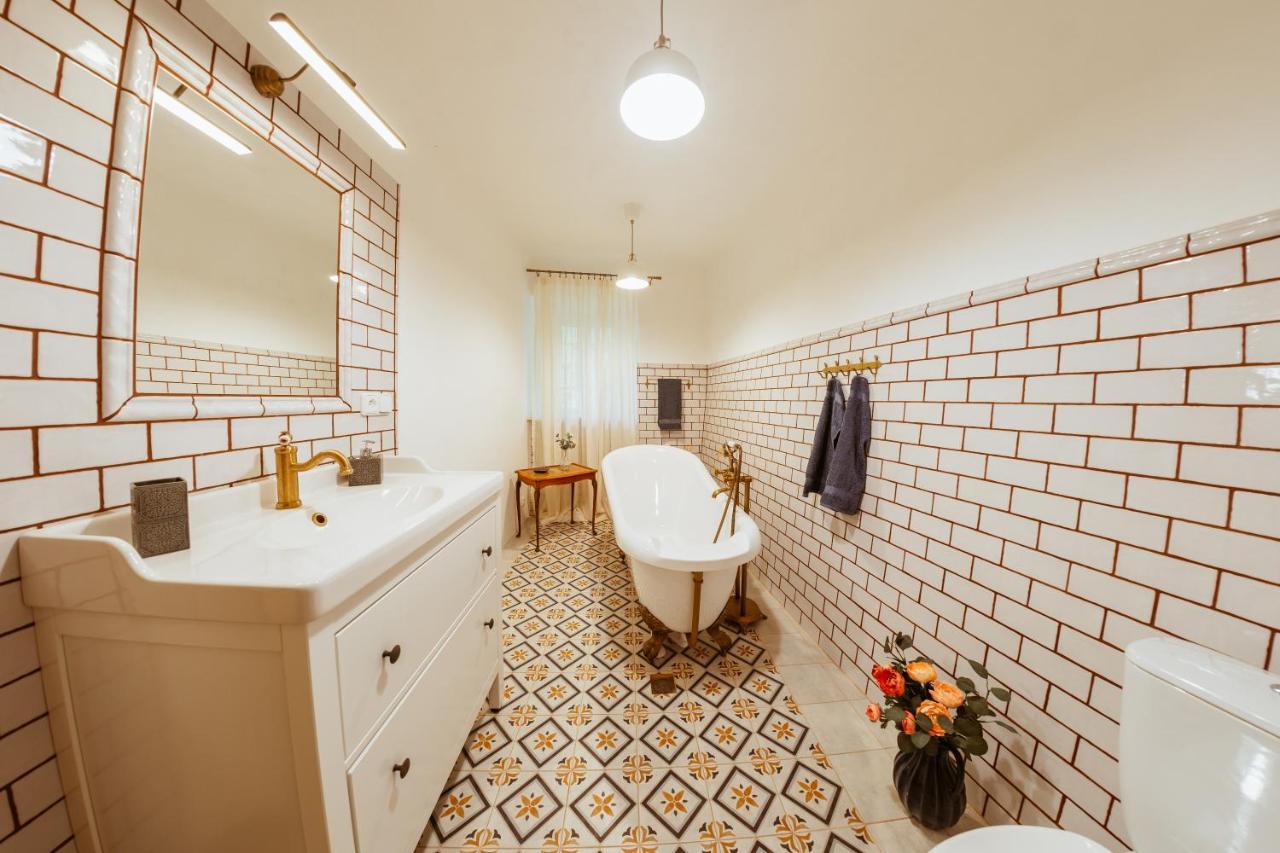 Apartmany Rodny Dom Deza Hoffmanna Банська Штявниця Екстер'єр фото