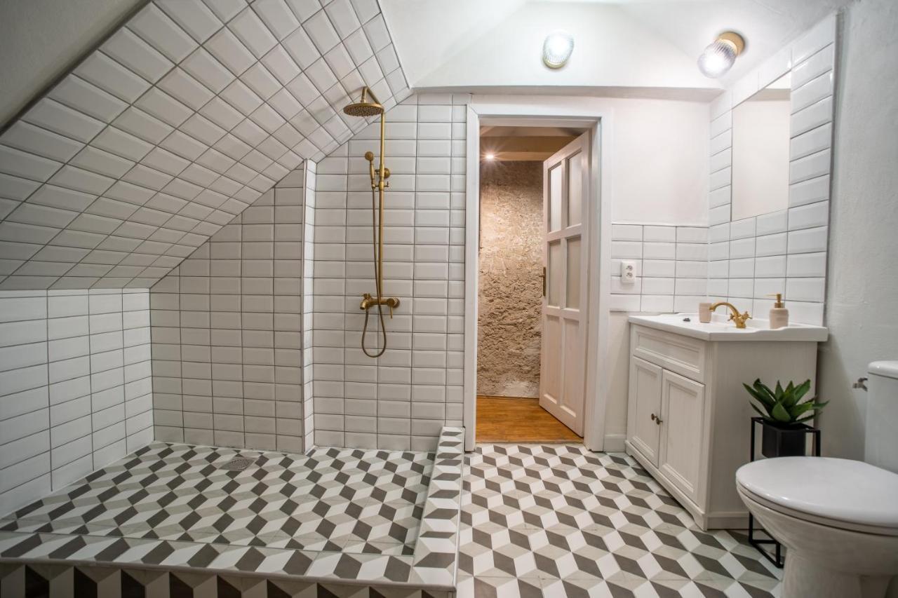 Apartmany Rodny Dom Deza Hoffmanna Банська Штявниця Екстер'єр фото